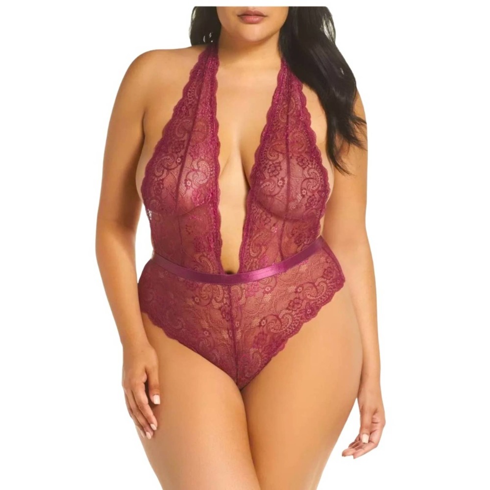 Elegant Lace Halter Bodysuit in Burgundy xl night wear